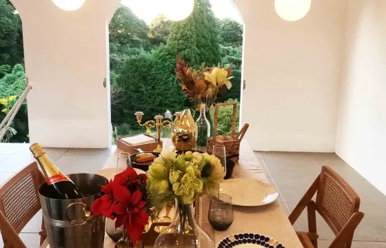 テラスのダイニング