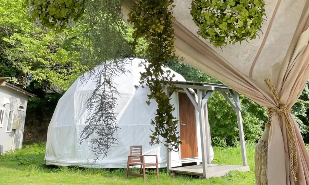 ドームテントの外観